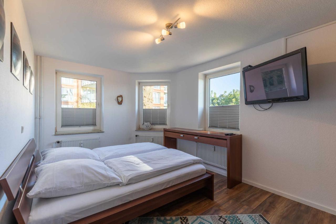 Haus Am Yachthafen Seglerhafen Apartment Cuxhaven Bagian luar foto